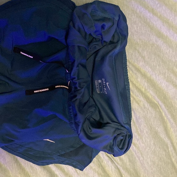 Nike running shorts - Picture 5 of 7